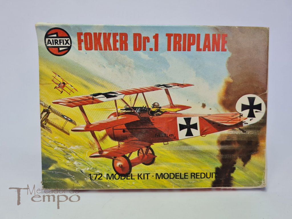 Kit Airfix escala 1/72 do fokker Dr.1 triplano, o “Barão Vermelho”