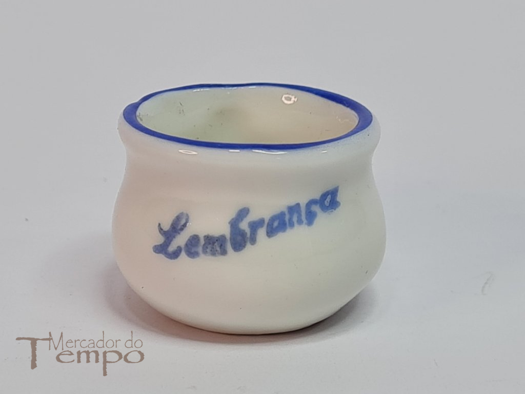 Penico miniatura porcelana Vista Alegre “Lembrança”1947/1968