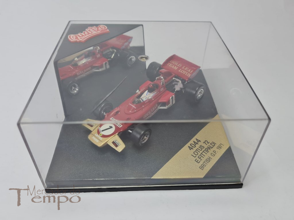 Miniatura 1/43 Quartzo 4044 F1 Lotus 72 E.Fittipaldi , 1971