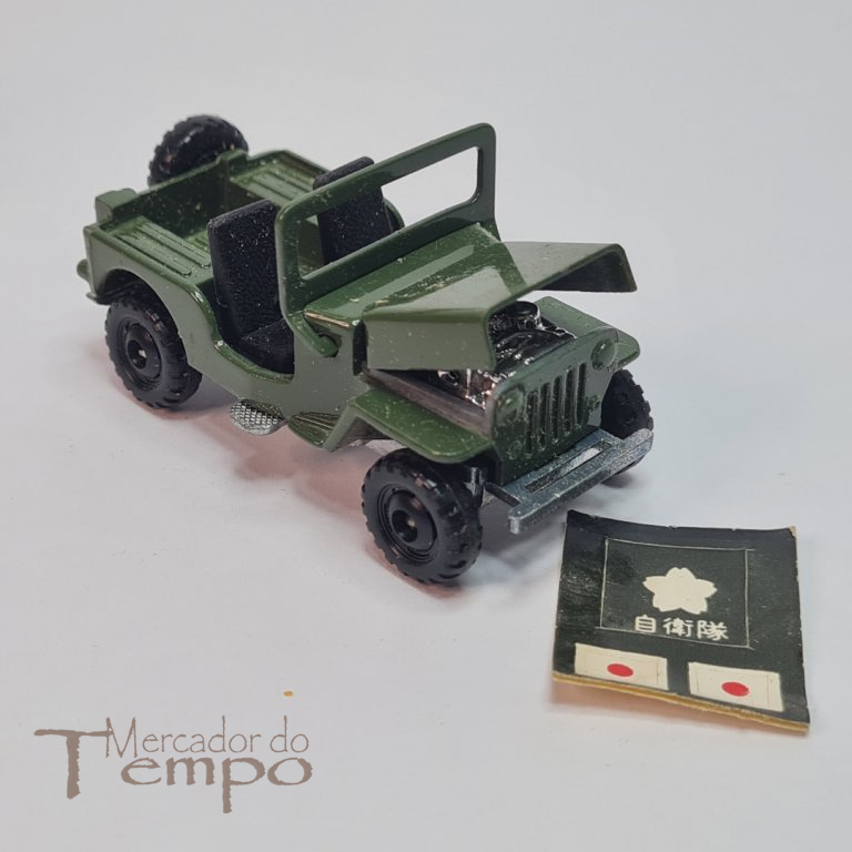 Miniatura Tomica Jeep Mitsubishi J3R #25 c/caixa original