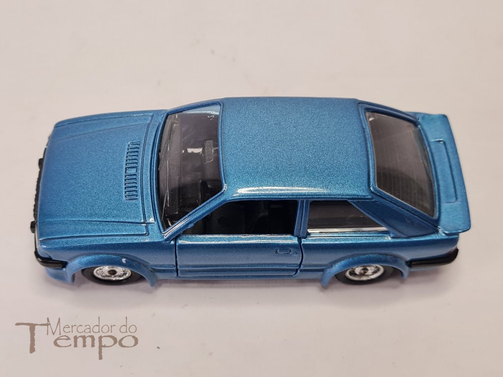 Miniatura 1/43 Solido Ford Escort RS Turbo