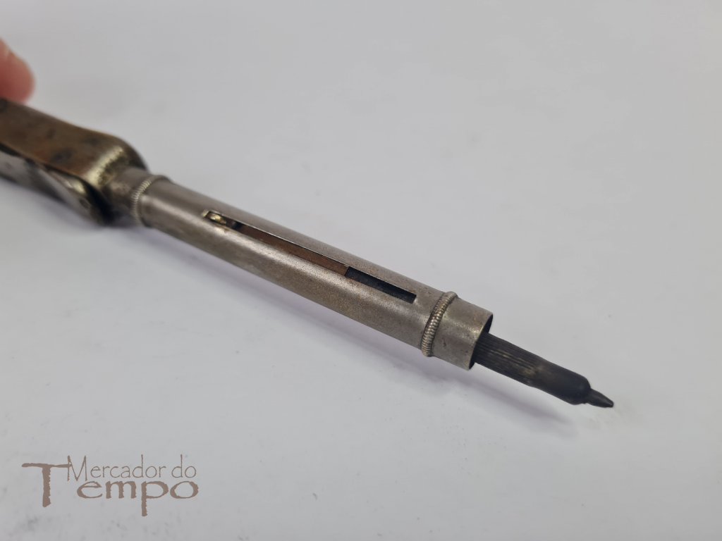 Rara caneta de aparo e lápis sistema retráctil e carimbo 