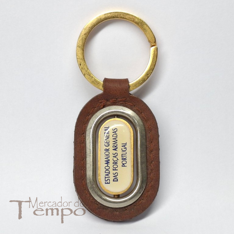 Porta-chaves militar do Estado Maior General das Forças Armadas