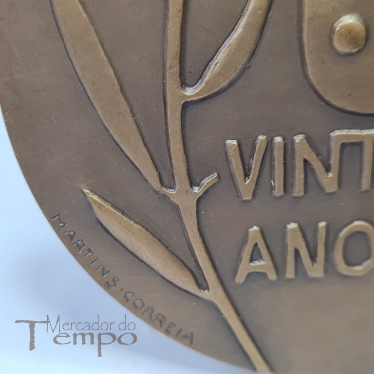 Medalha em bronze 25 anos da CIDLA, 1964, Martins Correia