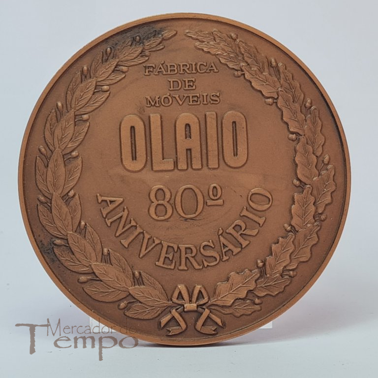 Medalha em cobre comemorativa do 80º aniversário da Fábrica de Móveis Olaio, 1886-1966