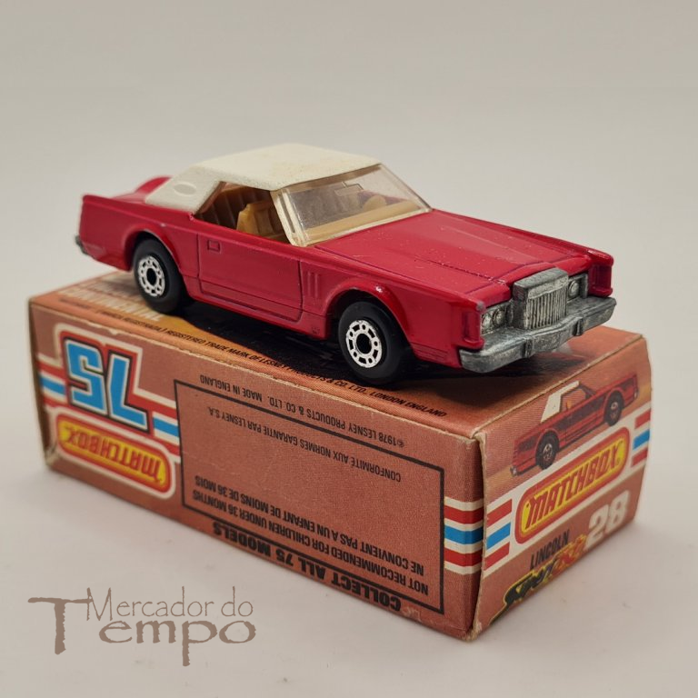 Matchbox Lincoln Continental #28 com caixa original