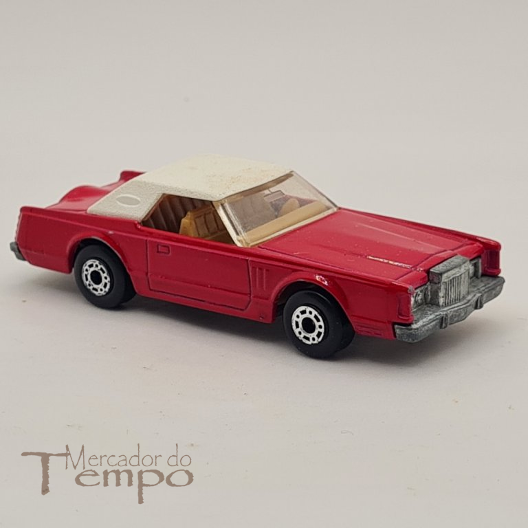 Matchbox Lincoln Continental #28 com caixa original