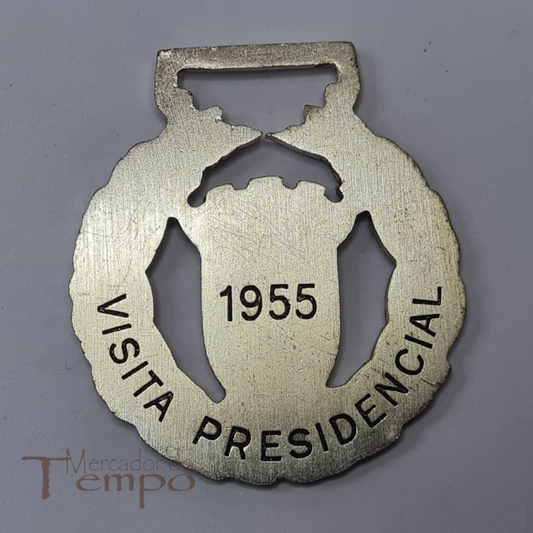 Medalha da visita Presidencial à Guiné em 1955 do Presidente da Republica