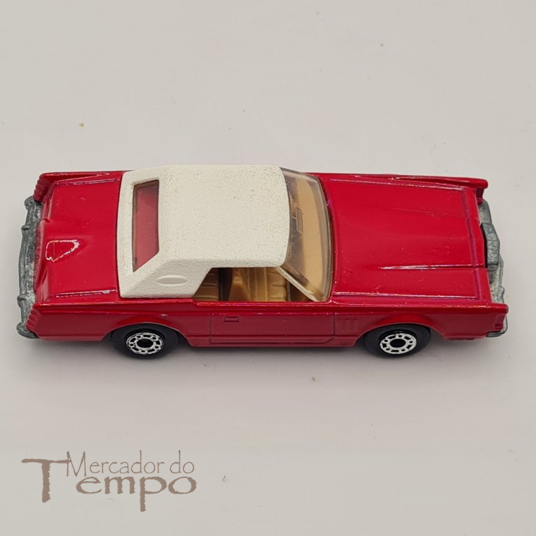 Matchbox Lincoln Continental #28 com caixa original