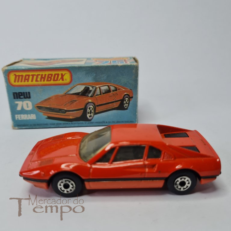 Miniatura Matchbox Ferrari #70 com caixa original