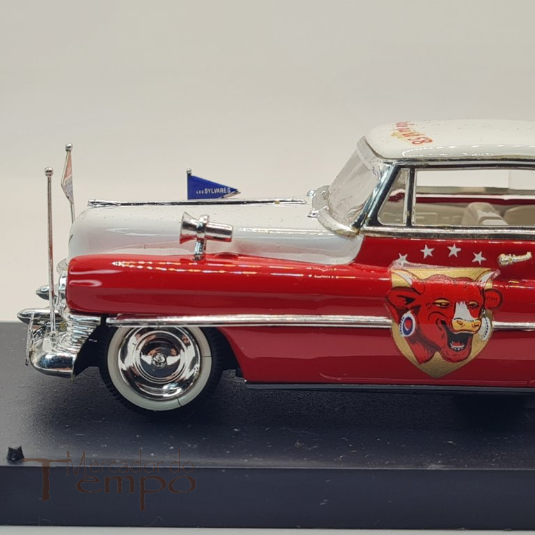 Miniatura 1/43 Vitesse Cadillac Eldorado 50 , A Vaca que ri