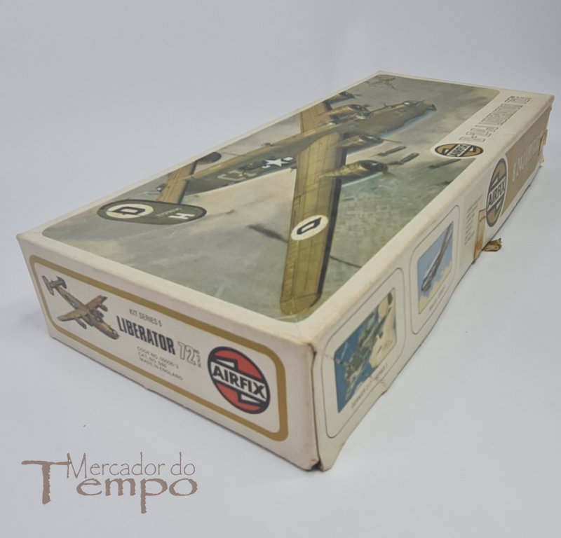 Kit escala 1/72 Airfix  avião militar B-24 J Liberator 