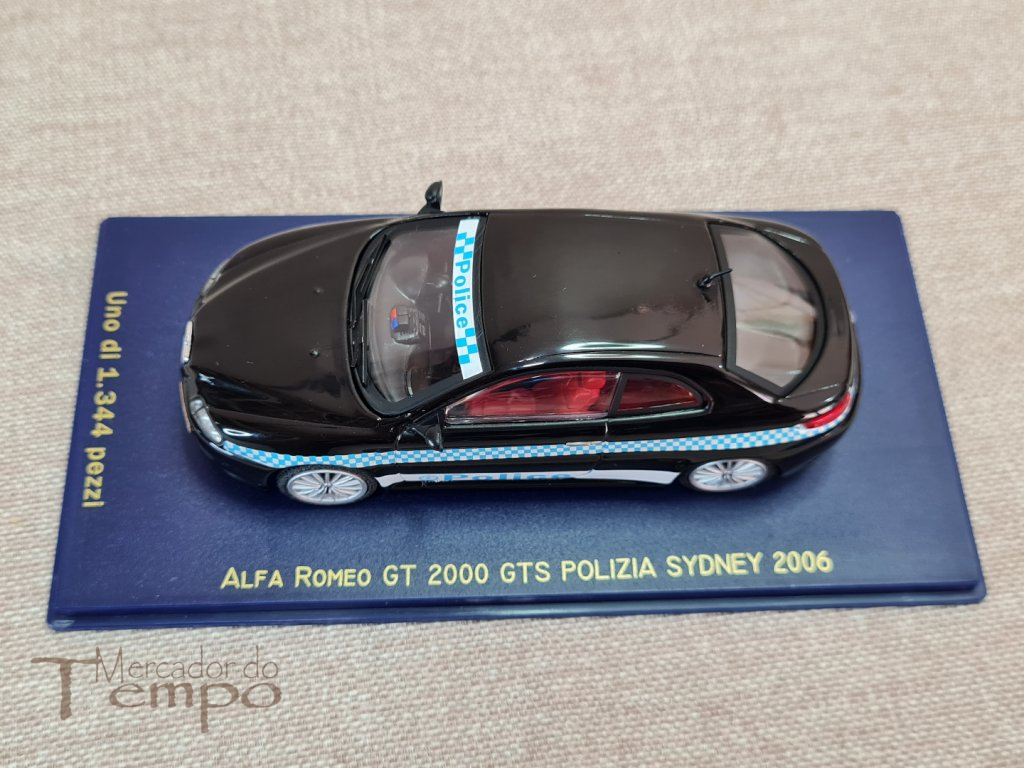 Miniatura 1/43 M4 Alfa Romeo GT 2000 GTS Policia Sydney 2006
