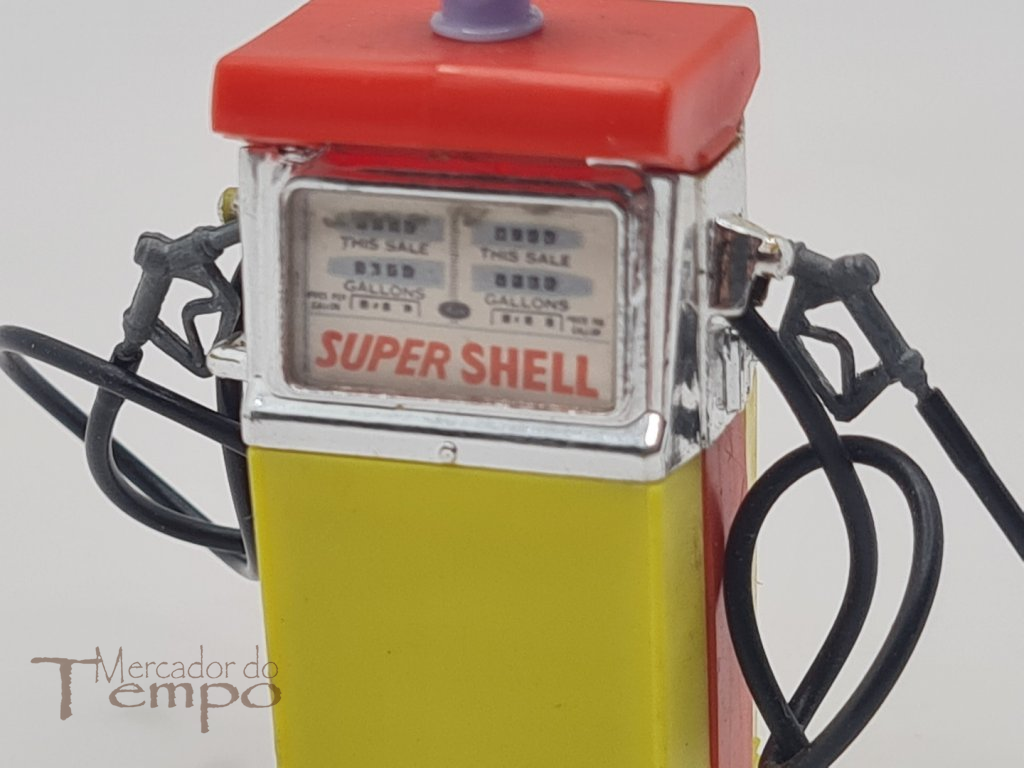 Bomba de gasolina anos 60, Britains, Shell