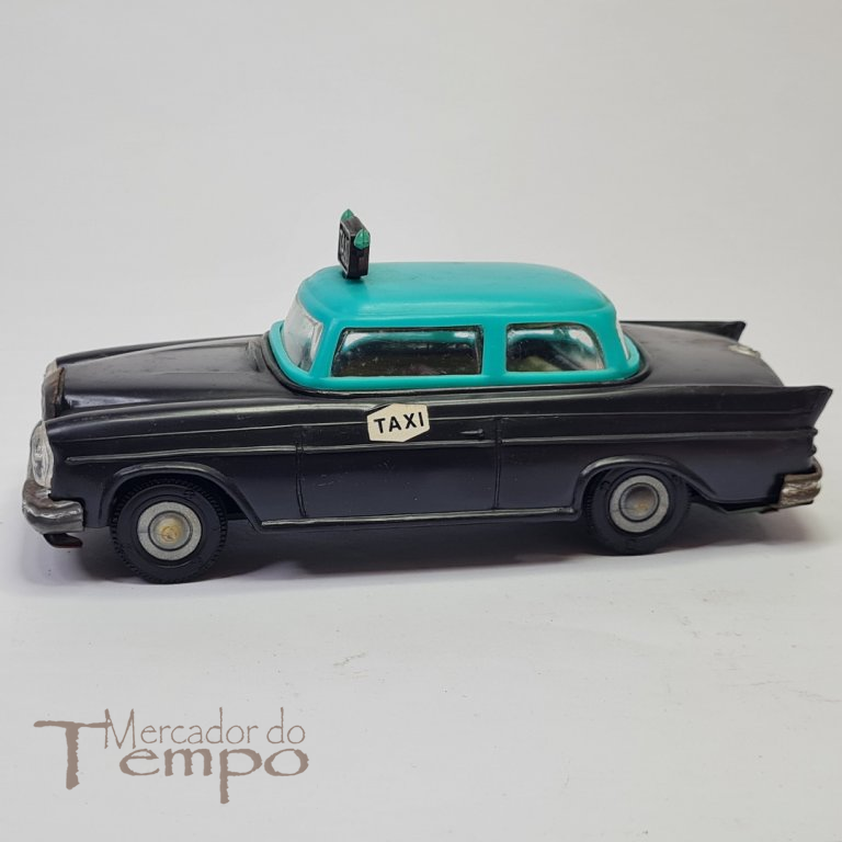 Briquedo Português Táxi Mercedes Pe-Pe
