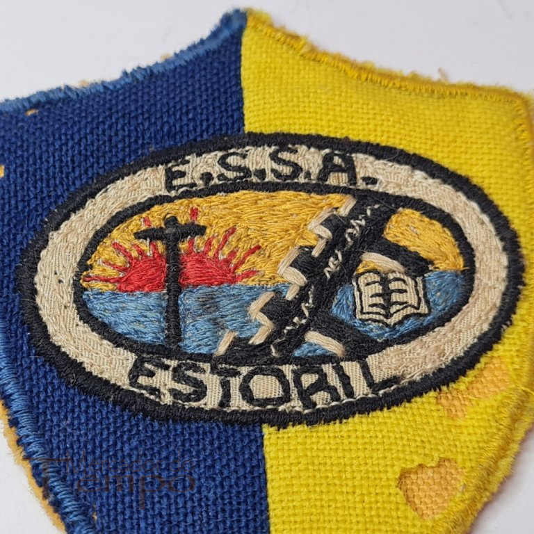 Emblema antigo em tecido e bordado dos Salesianos do Estoril