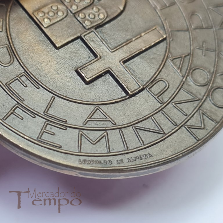 Medalha em bronze do 1º Congresso do Movimento Nacional Feminino, 1966