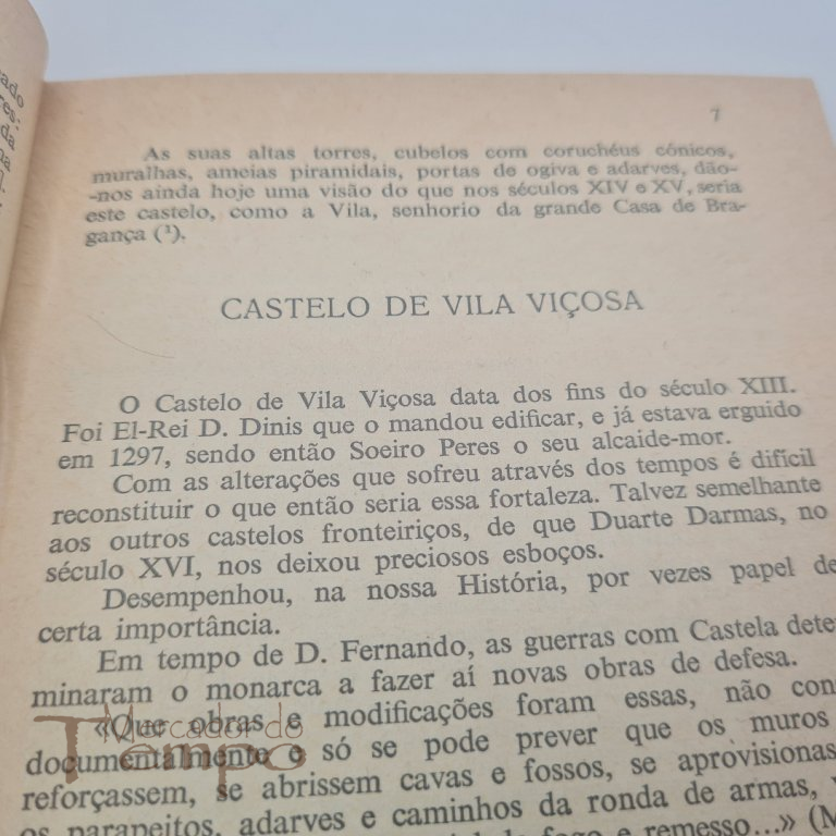 A Arte em Portugal – Os Cinco Castelos da Fundação da Casa de Bragança, assinado