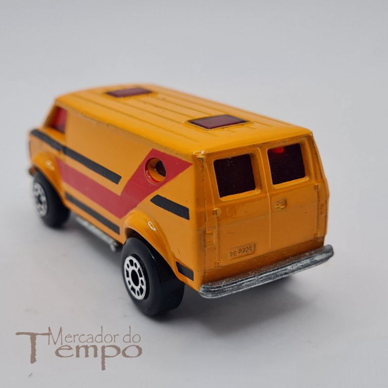 Matchbox Chevrolet Van #68 com caixa original 