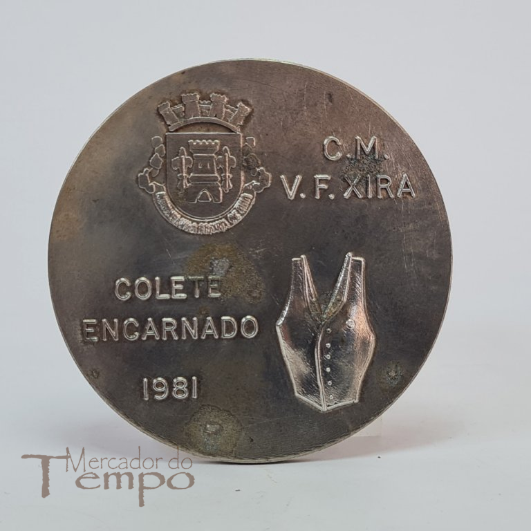 Medalha Alfinete / Crachá Colete Encarnado 1981