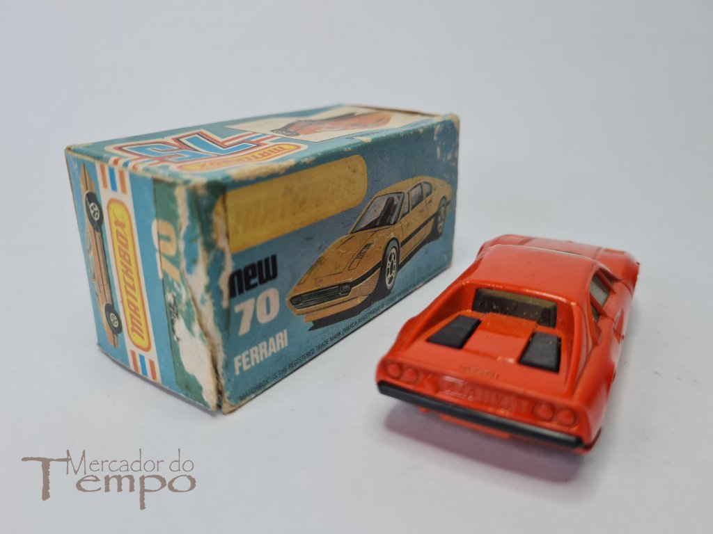 Miniatura Matchbox Ferrari #70 com caixa original