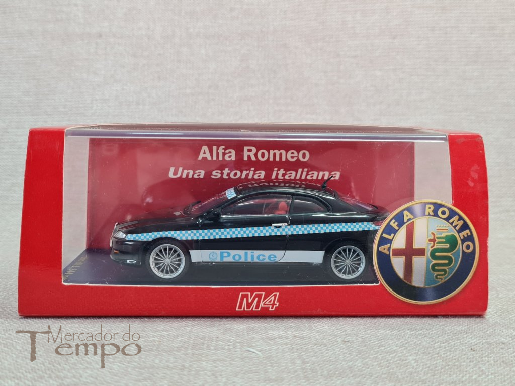 Miniatura 1/43 M4 Alfa Romeo GT 2000 GTS Policia Sydney 2006