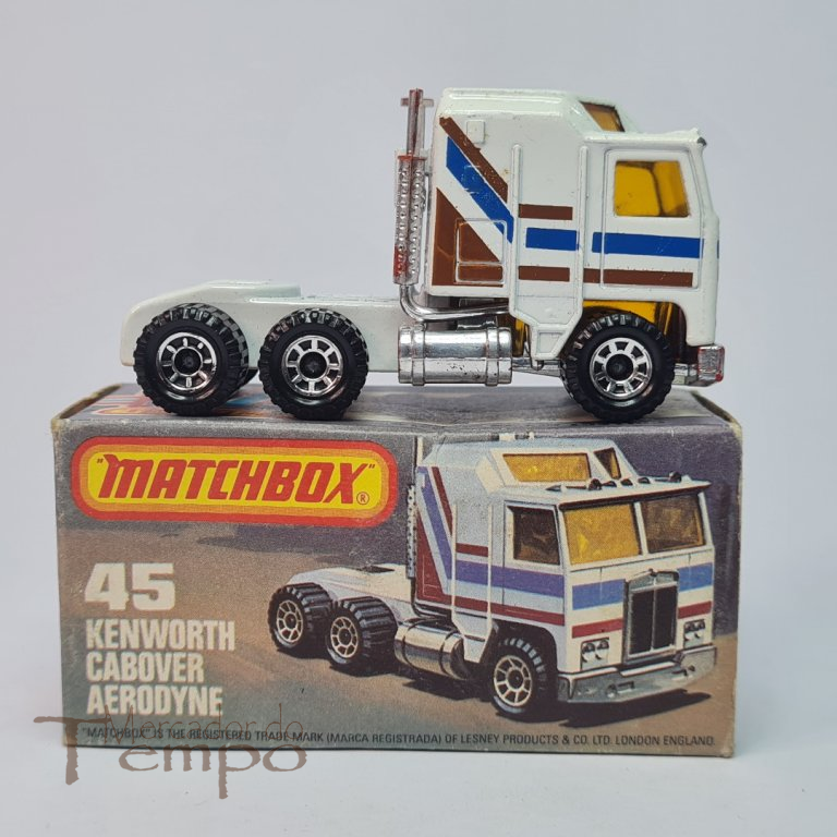 Miniatura Matchbox Kenworth Cabocer Aerodyne #45