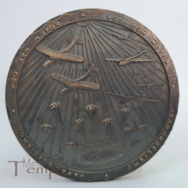 Medalha em bronze, Festival Aéreo Internacional na provincia de Angola, carmona, 1970