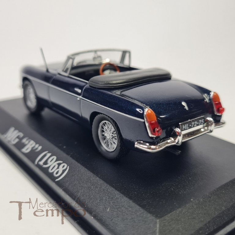 Miniatura 1/43 Altaya MG B - 1968