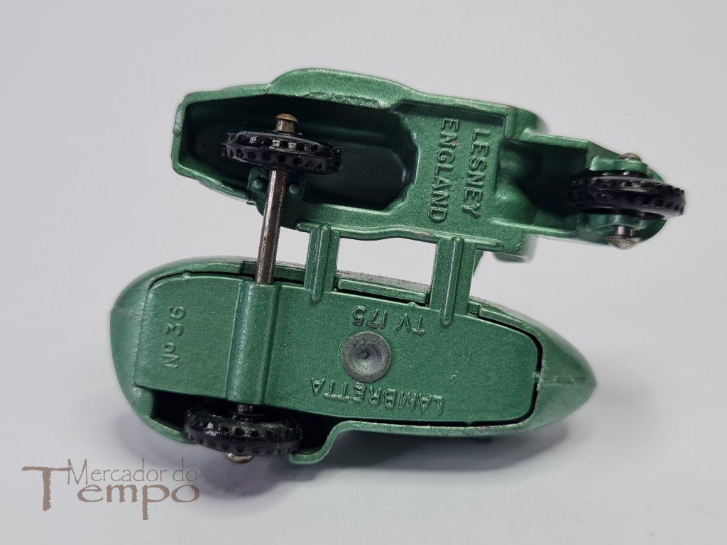 Miniatura Matchbox Lesney mota Lambreta sidecar nº36