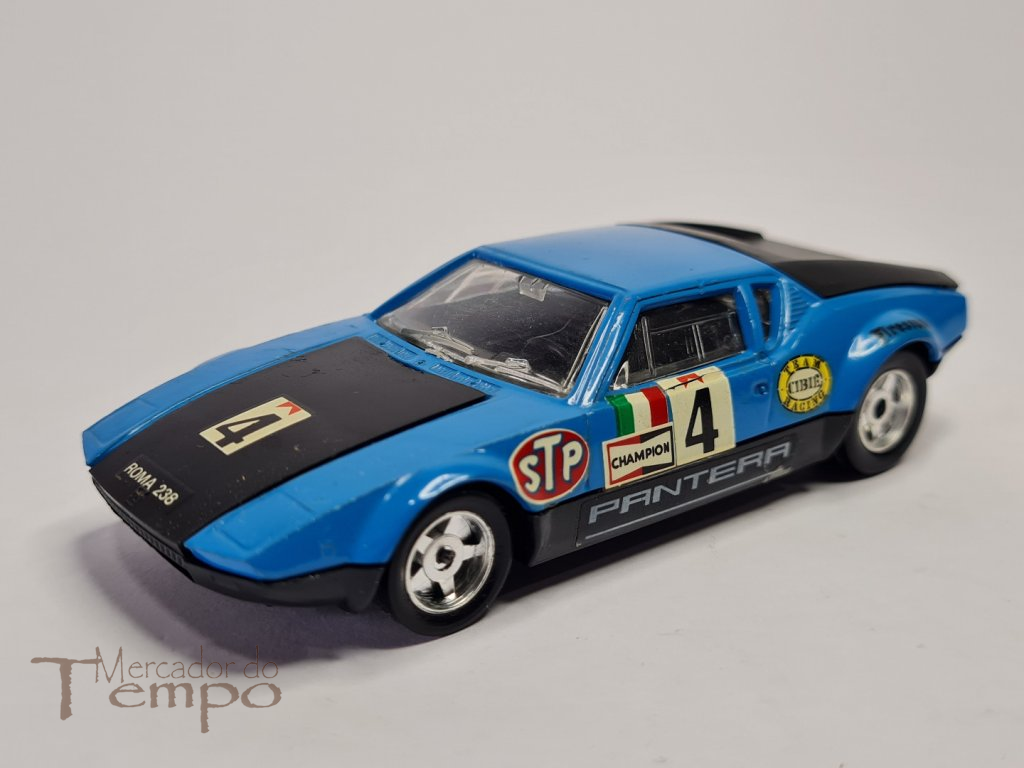 Miniatura 1/43 Pantera GT4 de Tomaso jet-car Norev