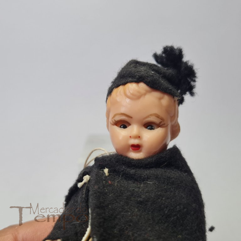 Figura de boneco em plástico/celuloide com Traje Académico