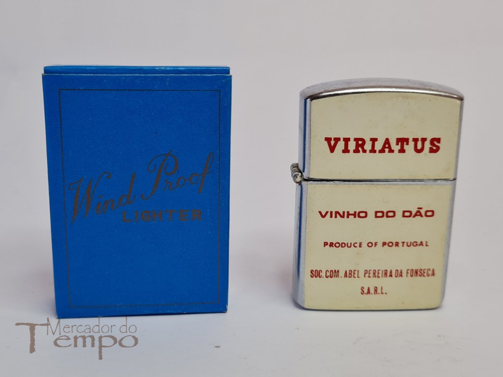 Isqueiro modelo Zippo, publicidade Viriatus – Vinho do Dão