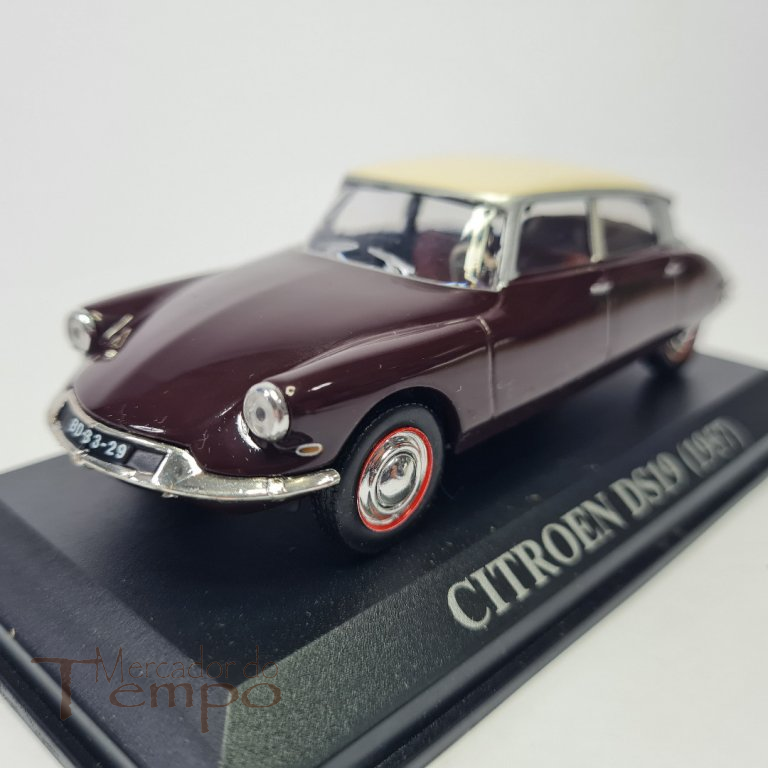 Miniatura 1/43 Altaya Citroen DS19 - 1957
