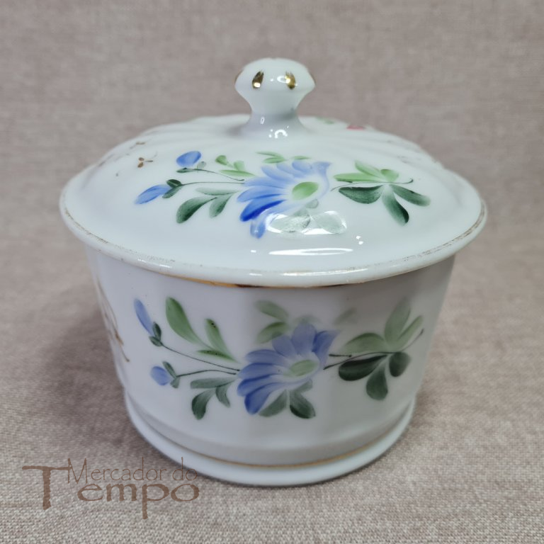 Açucareiro em porcelana da Vista Alegre, marca pintada VA azul, Sec.XIX