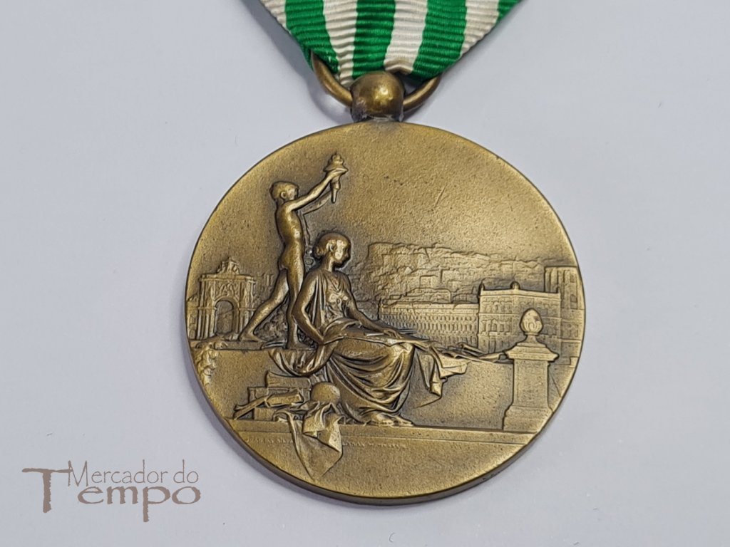 Medalha de Bons Serviços Companhias Reunidas Gás e Electricidade 1959