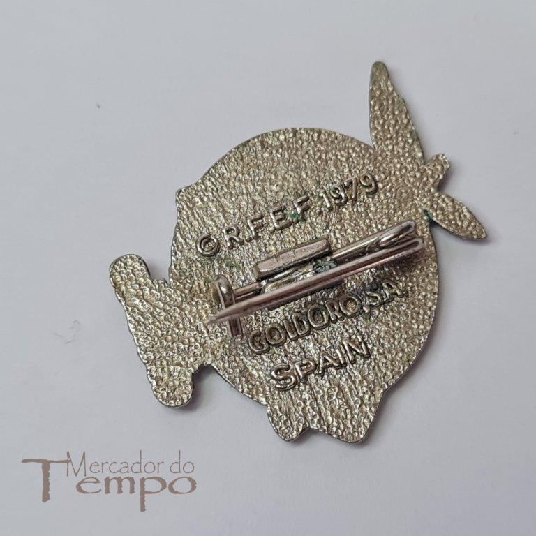 Pin Laranjita, mascote Campeonato Mundo Futebol Espanha 82