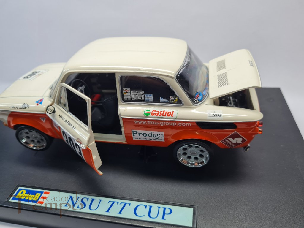 Miniatura 1/18 Revell NSU TT CUP edição limitada