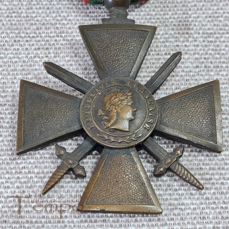 Condecoração / Medalha Cruz de Guerra Francesa 1914 - 1918