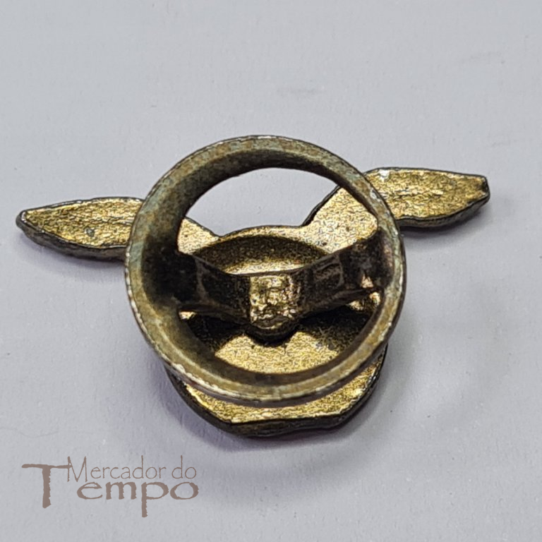 Botoeira esmaltada, Companhia de Aviação Avianca