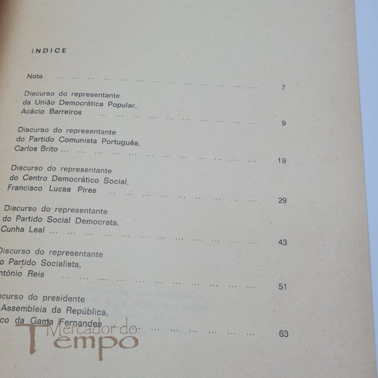 No 1º Aniversário da Constituição, discursos Assembleia 2 Abril 1977