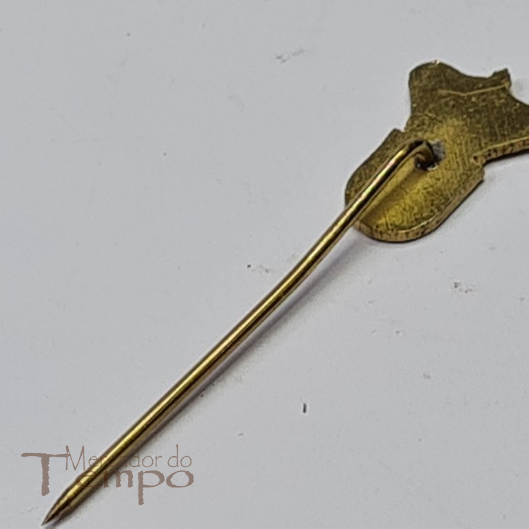 Pin monárquico esmaltado