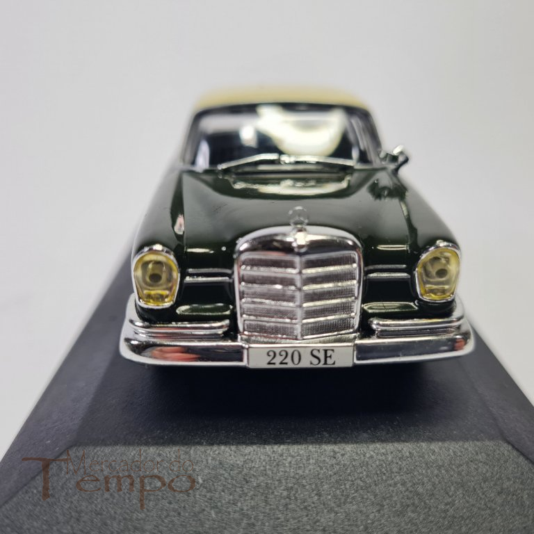 Miniatura 1/43 Altaya Mercedes 220 SE - 1959