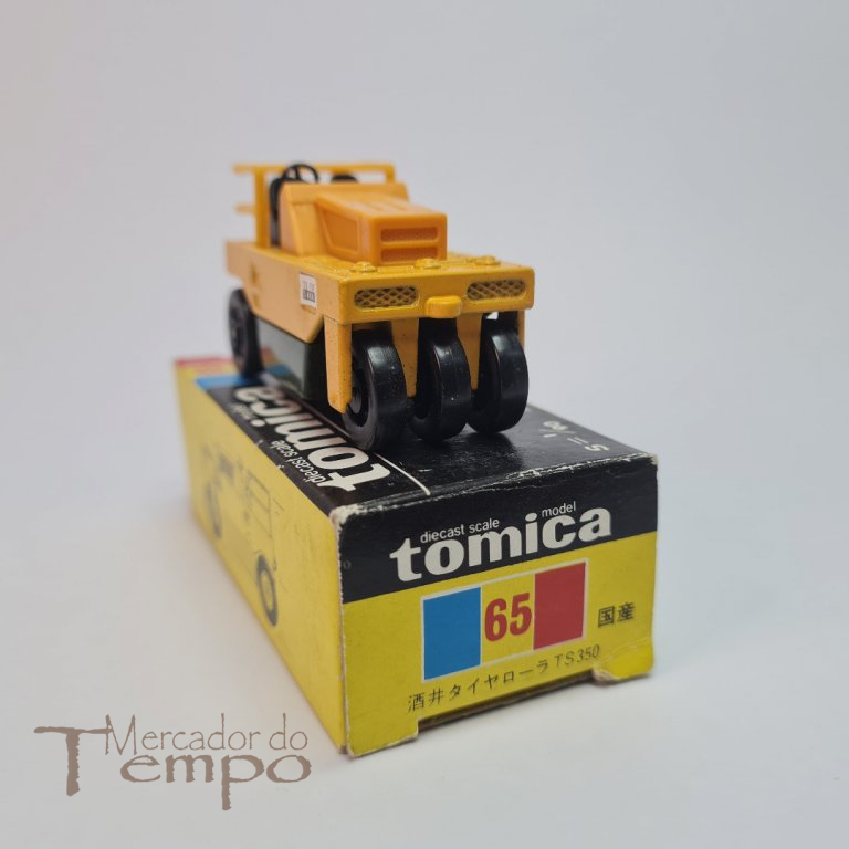 Miniatura Tomica Sakai Tire Roller TS-350 #65 d