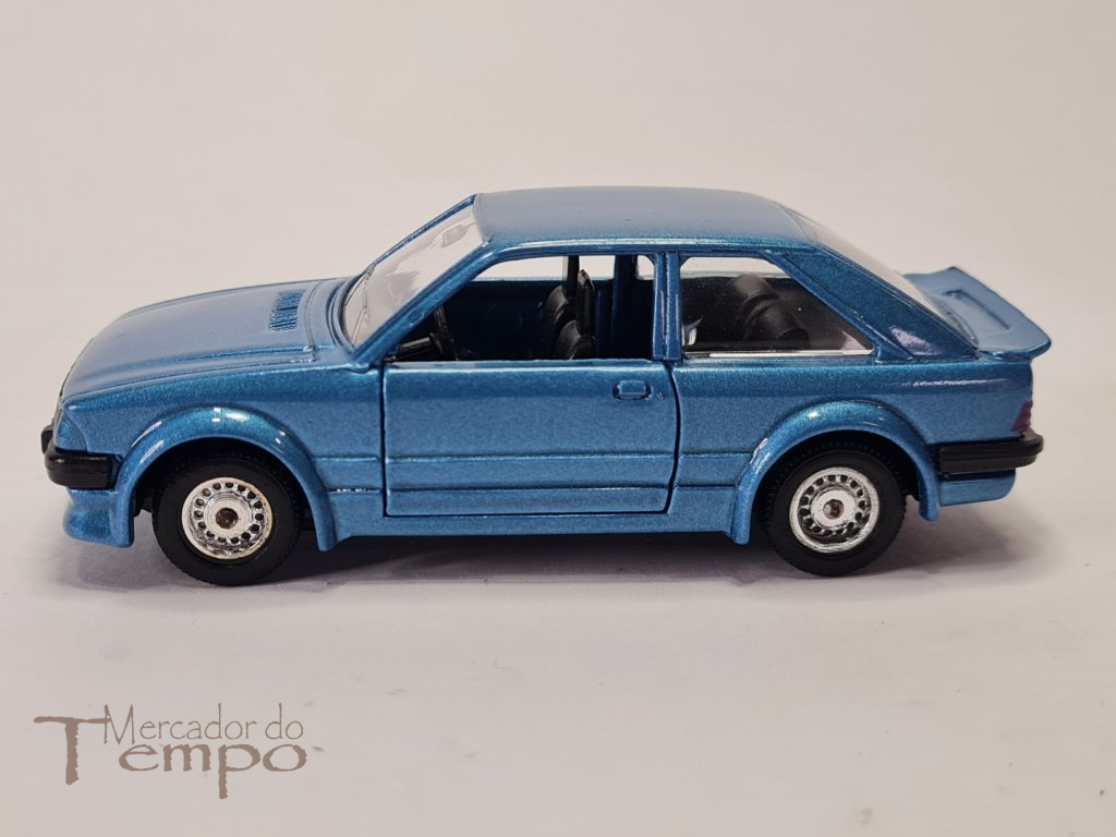 Miniatura 1/43 Solido Ford Escort RS Turbo