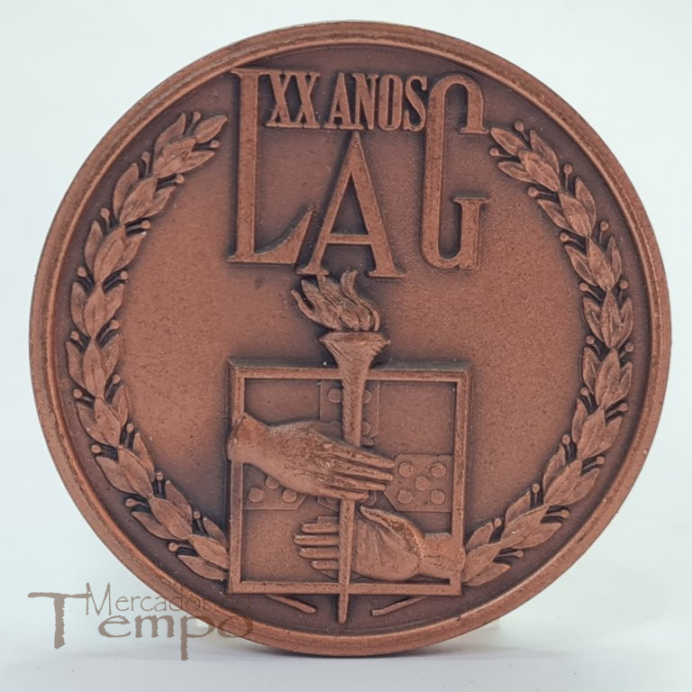Mocidade Portuguesa, medalha em bronze comemorativa dos 20 anos do LAG (Liga de Antigos Graduados). 1945 – 1965