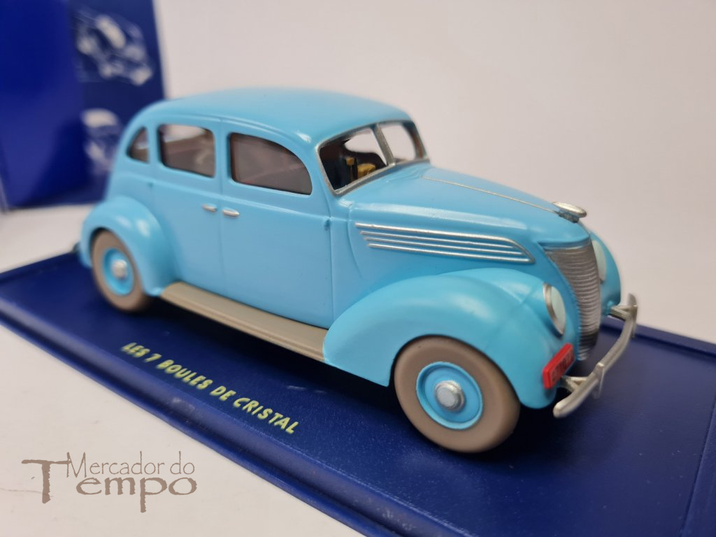 Miniatura 1/43 Tintin,  Ford V8 de 1937 edições Atlas