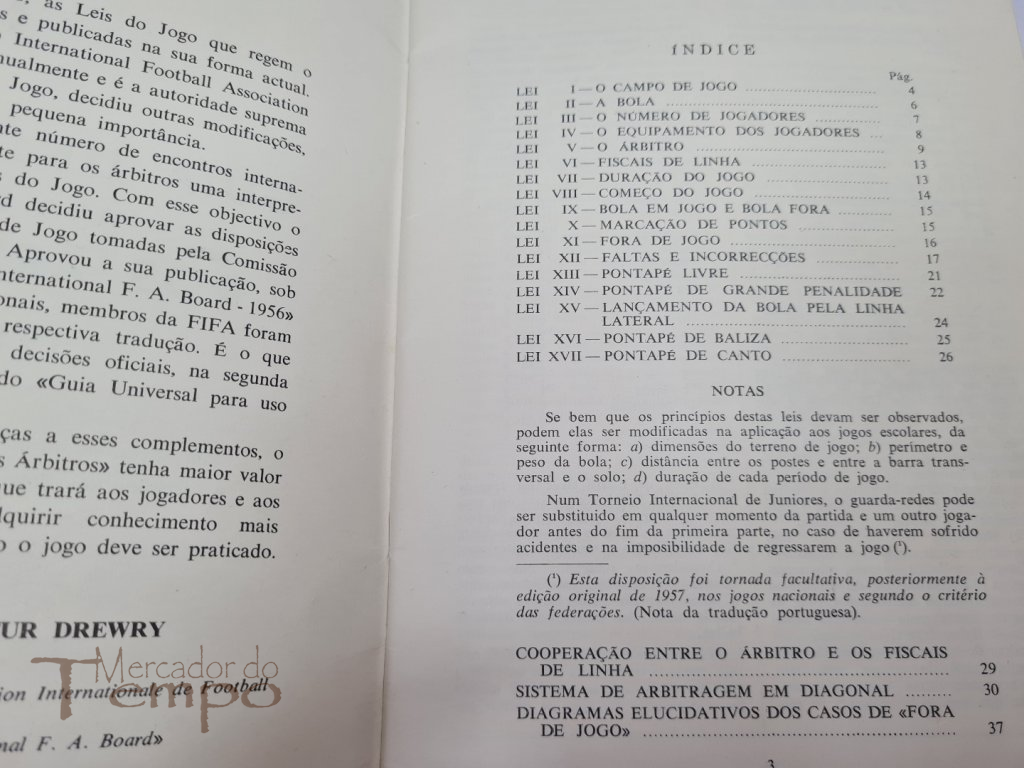 Livro - Guia Universal para uso dos Árbitros, 1959