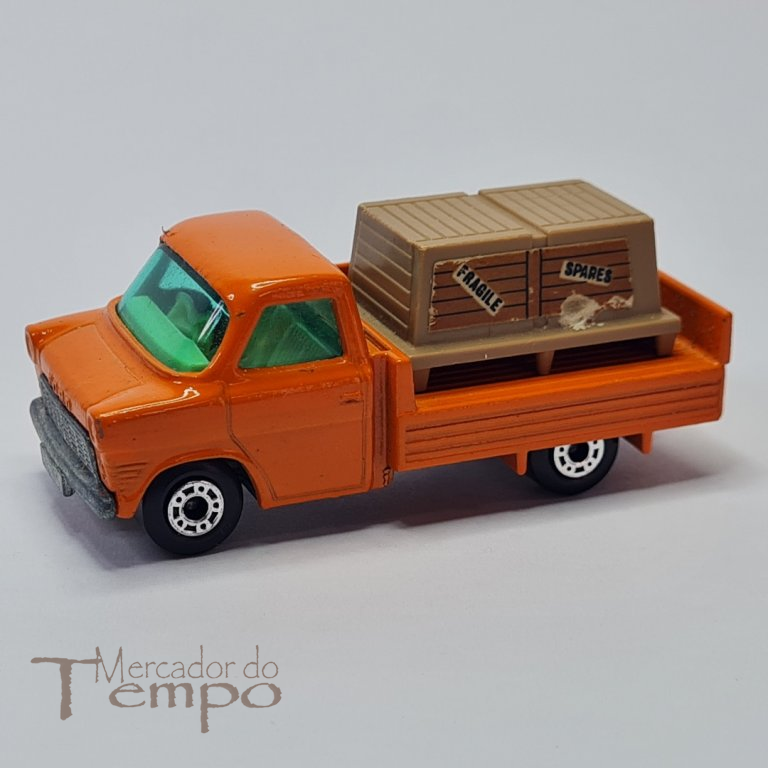 Miniatura Matchbox Ford Transit #66 com caixa original