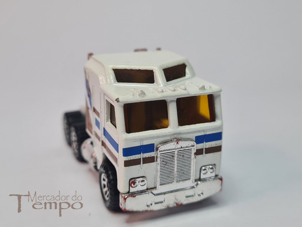 Miniatura Matchbox Kenworth Cabocer Aerodyne #45 caixa original